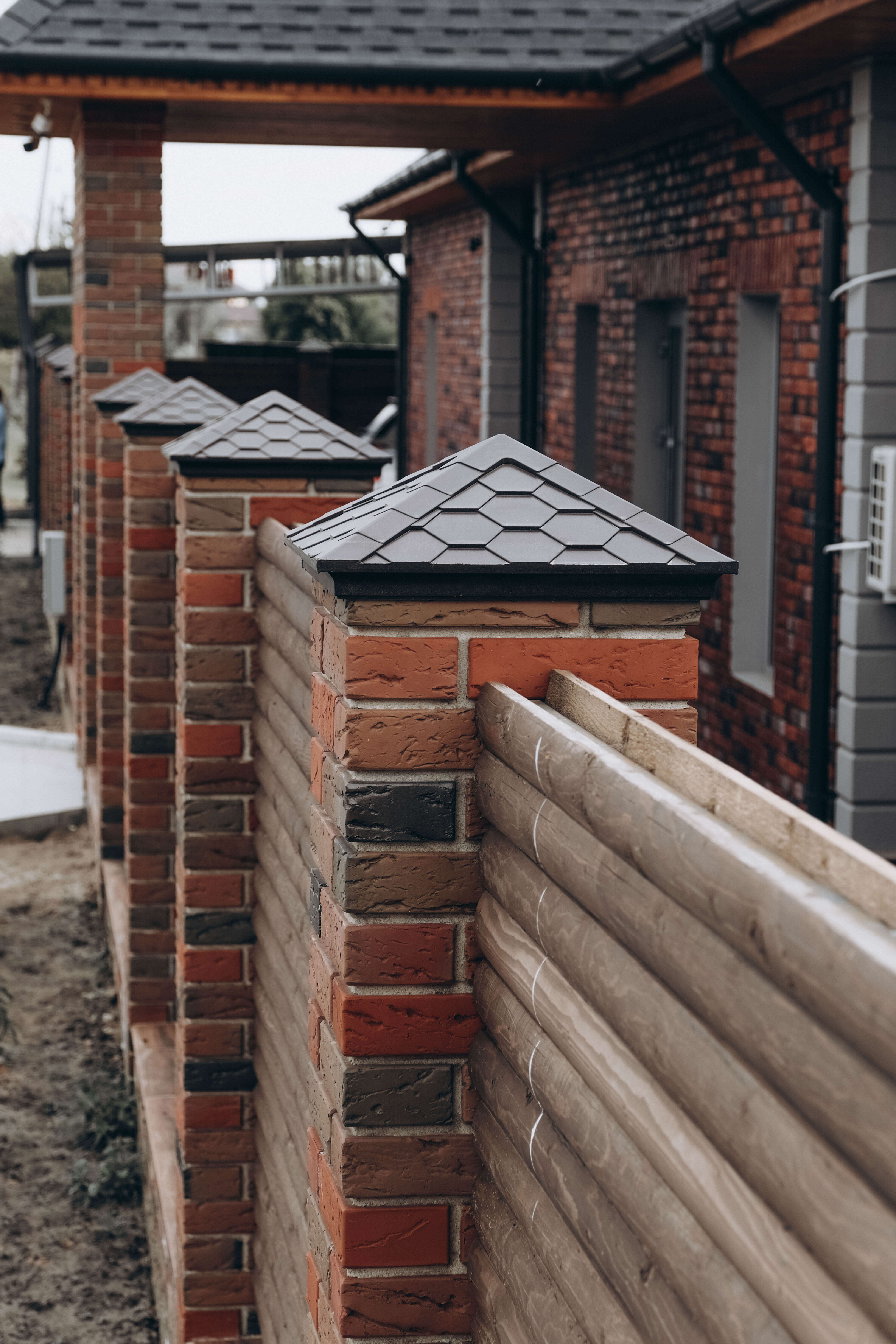 Колпак Zking Эверест Коричневый на столб 1.5х1.5 кирпича (390х390мм) в Хасавюрте фото